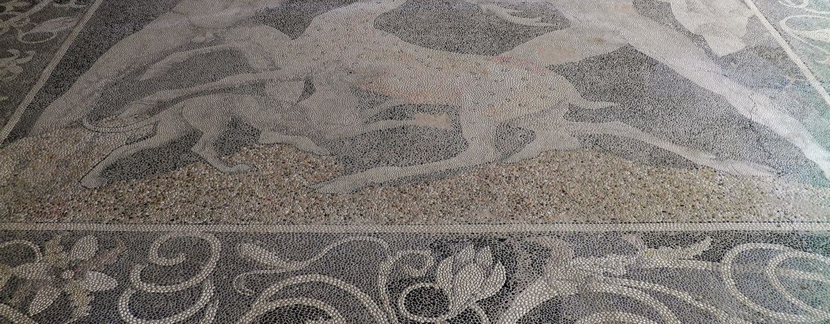 Mosaico della Caccia al cervo, Pella, IV sec. a.C.